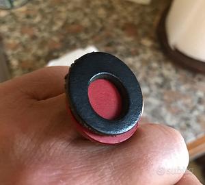 Anello vintage handmade in metallo e cuoio bicolor