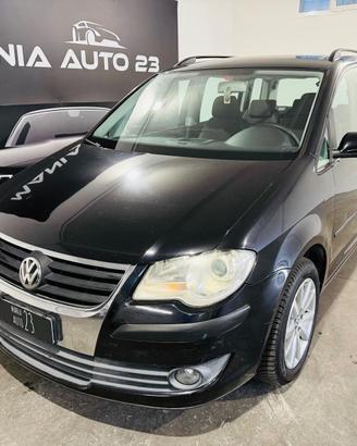 Volkswagen Touran 1.9 TDI 105CV AUTOMATICA*7 POSTI