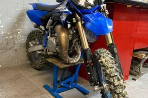 Yamaha YZ 65 motocross