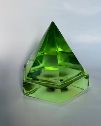 Authentic Models - prisma verde ponte