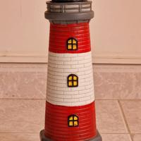 Faro in miniatura alto circa 37 cm con luce a led