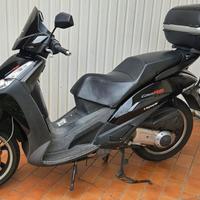 Scooter Peugeot Geopolis RS 250 - Motore Piaggio