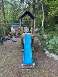Parco giochi per bimbi 