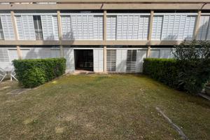 Bilocale con veranda giardinetto-piscina dal 29/8