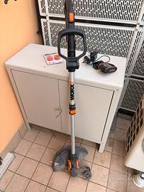 Taglia bordi a batteria