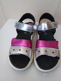 Sandali Primigi nuovi con cartellino nr 36