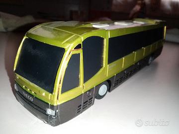 modelli autobus scala 1:43