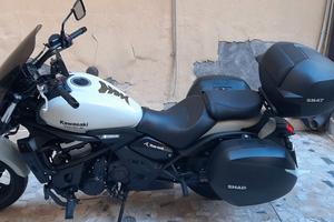 Moto Kawasaki Vulcan S con ABS