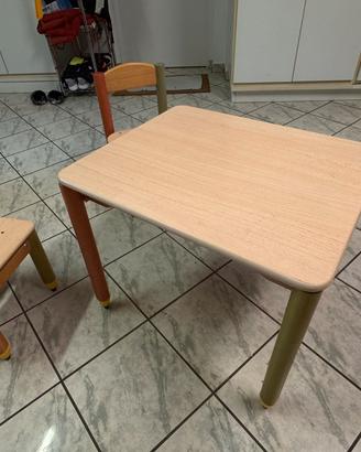 Tavolino con Sedie per Bambini
