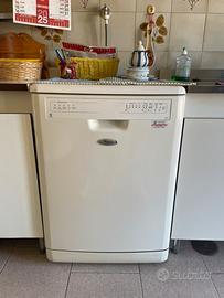 Lavastoviglie Whirlpool 6° Senso