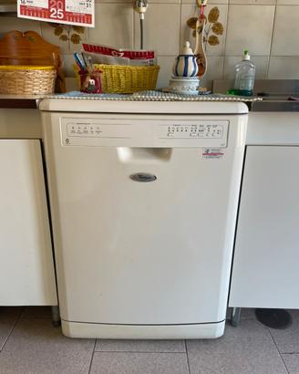 Lavastoviglie Whirlpool 6° Senso