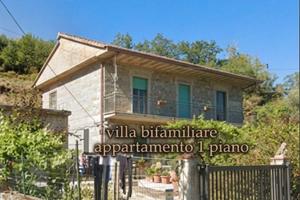 appartamento bifamiliare con giardino 