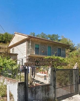 appartamento bifamiliare con giardino 