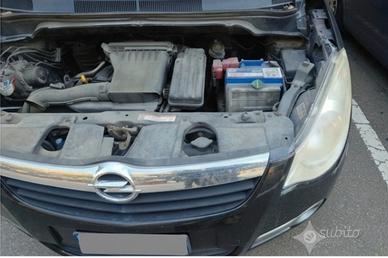 Opel Agila 