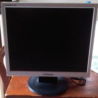 Monitor samsung 720n