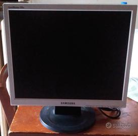 Monitor samsung 720n