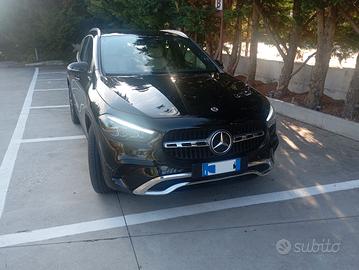 Mercedes GLA 180 d 