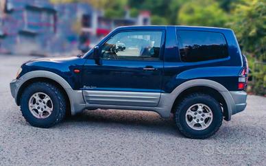 MITSUBISHI Pajero (2000-2007) - 2004