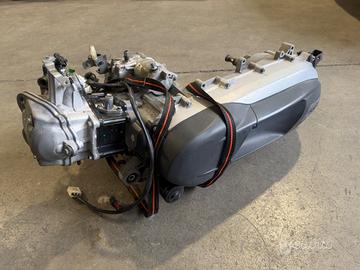 Blocco motore completo Piaggio X10 350