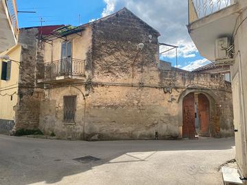 Soluzione indipendente con spazio antistante