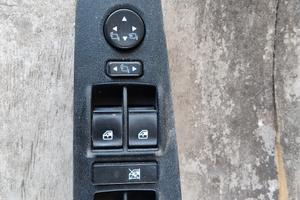 Pulsantiera alzavetri Lancia Delta 