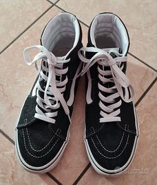 Scarpe VANS n°38,5 nere e bianche