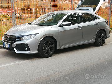 Honda Civic serie 10 anno novembre 2019