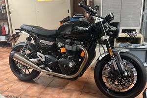 Triumph Speed Twin 1200