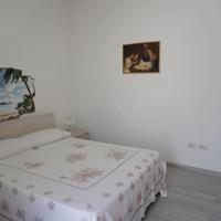 Vieste trilocale vicino centro e mare