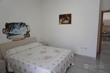 Vieste trilocale vicino centro e mare