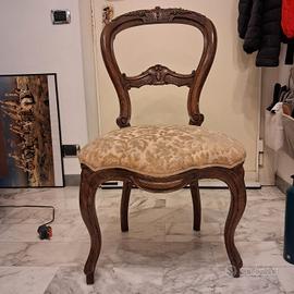 Sedia di legno imbottita