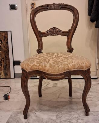 Sedia di legno imbottita