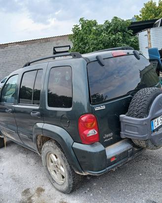 cherokee 2500 motore rotto
