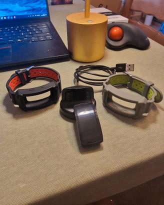 gear fit 2 pro