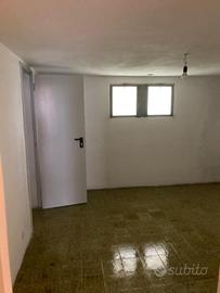 Cantina 12,60 mq + bagno 2,64 mq