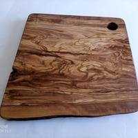 Tagliere in legno massello di ulivo
