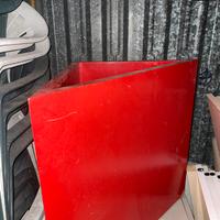 Portaombrelli triangolare