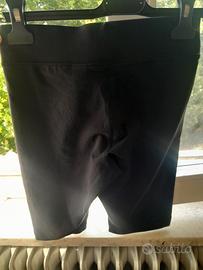 pantaloncini da palestra.