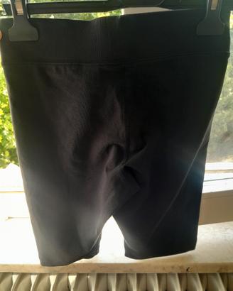 pantaloncini da palestra.