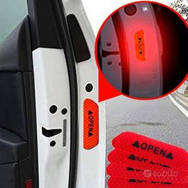 4 ADESIVI dI SICUREZZA 
CON SCRITTA OPEN
RIFL