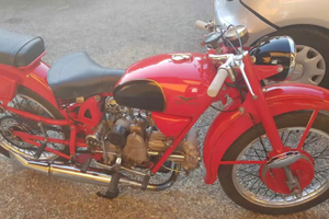 Moto d'epoca guzzi
