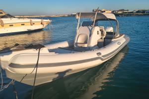 Gommone disponibile fino a Marzo 