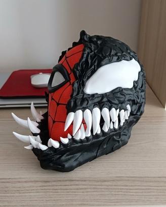 Spiderman vs Venom