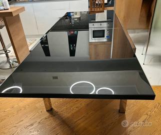  Tavolo in vetro e sedie