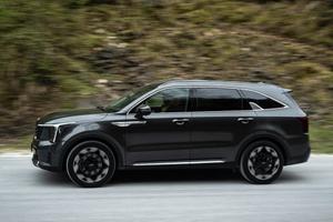 Kia Sorento IV 2024 2.2 crdi Evolution 4wd dct8