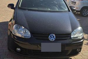 autovettura volkswagen golf