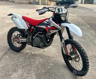 2009- BETA 450 RR targata