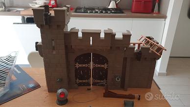 Castello Playmobil+personaggi e accessori