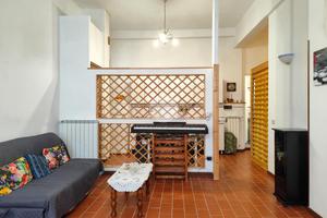 MONOLOCALE A FIRENZE