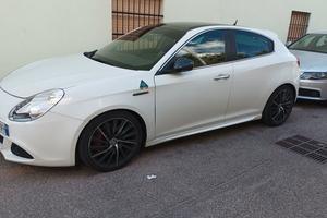 Giulietta quadrifoglio verde